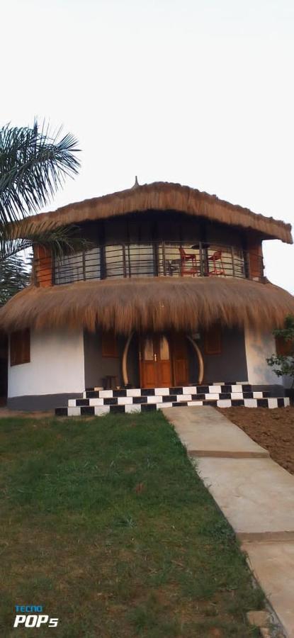 Village Noah Yaoundé Exterior foto